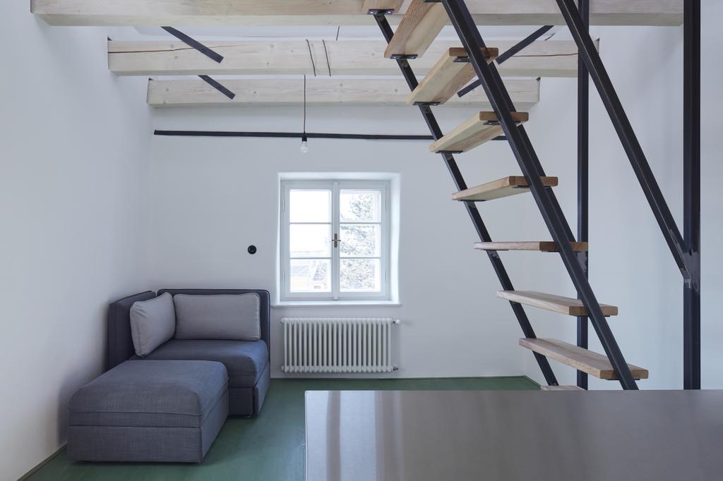 ホテル Stajnhaus ミクロフ エクステリア 写真