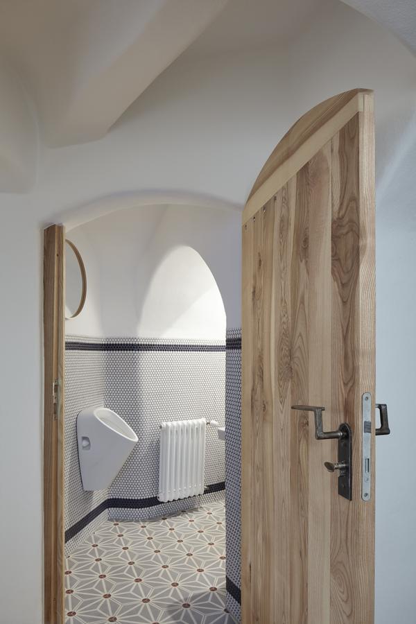 ホテル Stajnhaus ミクロフ エクステリア 写真